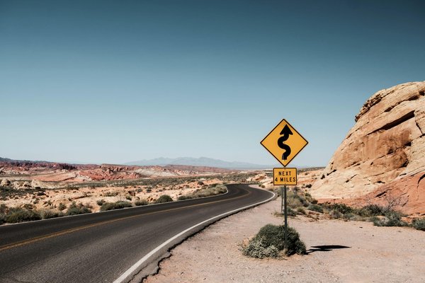 Quels sont les avantages de bien connaître le code de la route?