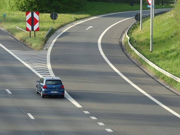 Qui peut participer à un stage de sensibilisation à la sécurité routière ?